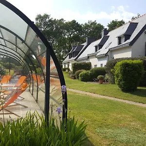 https://larbre-voyageur.inbrittany.com